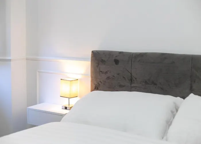 Iroome Apartment Rom