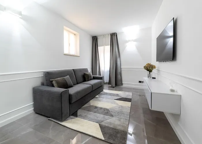 Iroome Apartment
